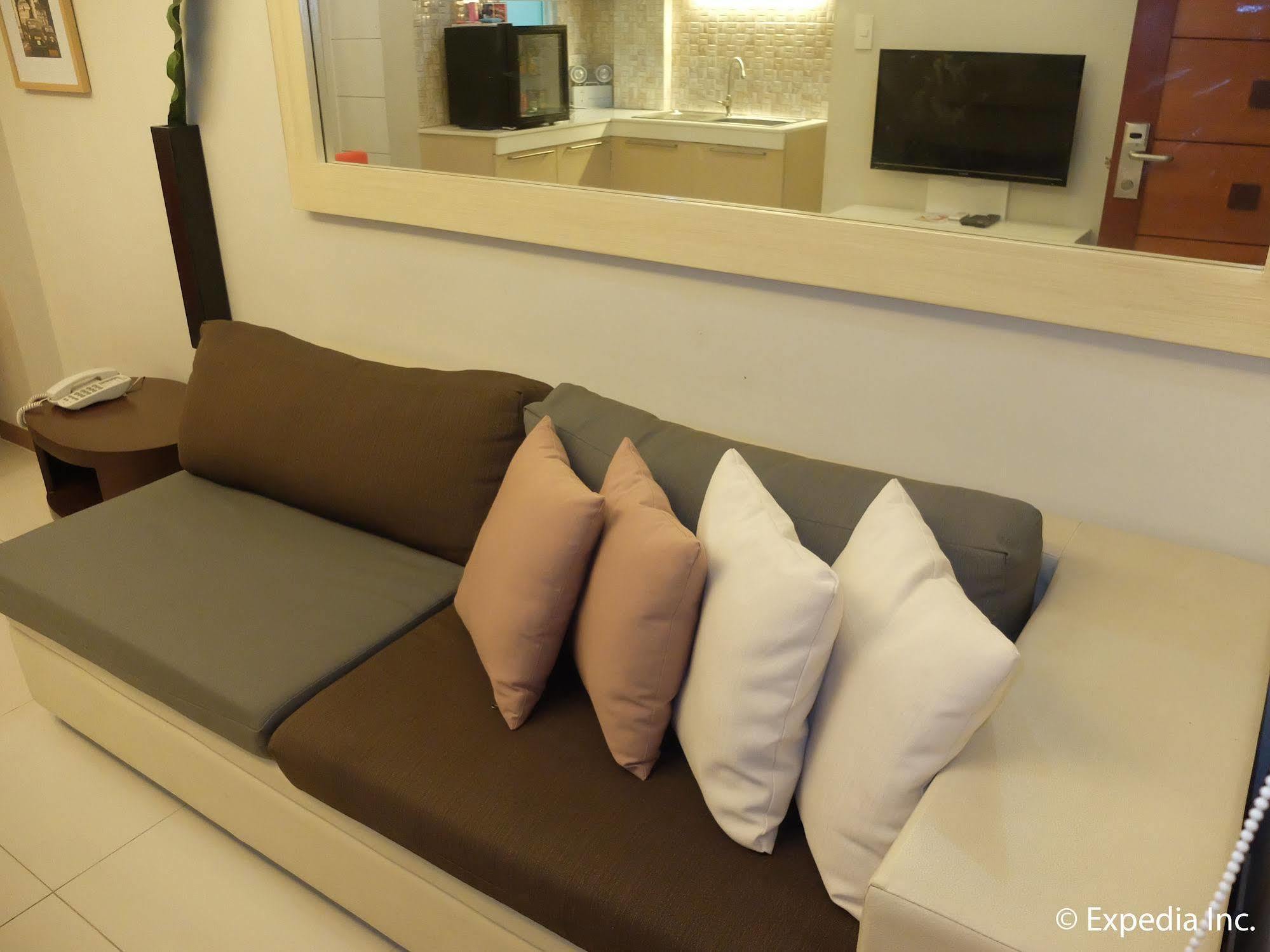 Klm Condotel Angeles Kültér fotó
